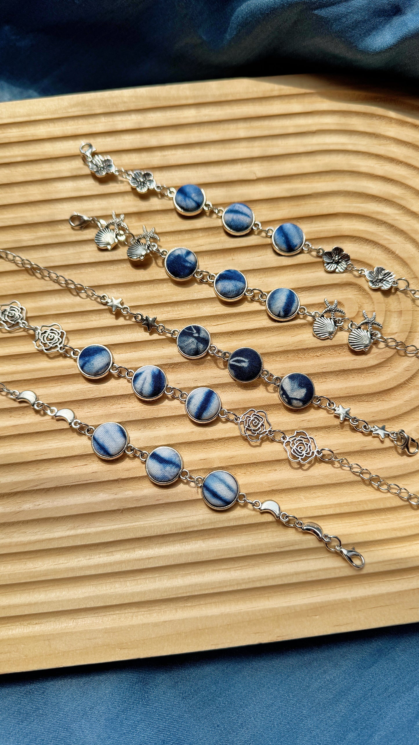 Indigo Fabric Bracelet - Lian